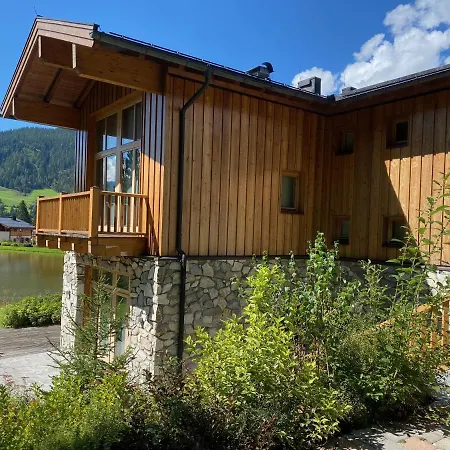 Clubhotel Am Florysee 12 *